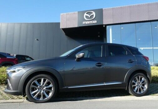 Mooie Mazda CX-3 tweedehands benzine kopen met garantie bij Garage Dochy Izegem