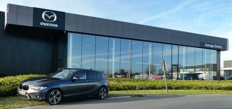 Mooie Bmw 1serie M Performance tweedehands benzine kopen bij Garage Dochy Izegem