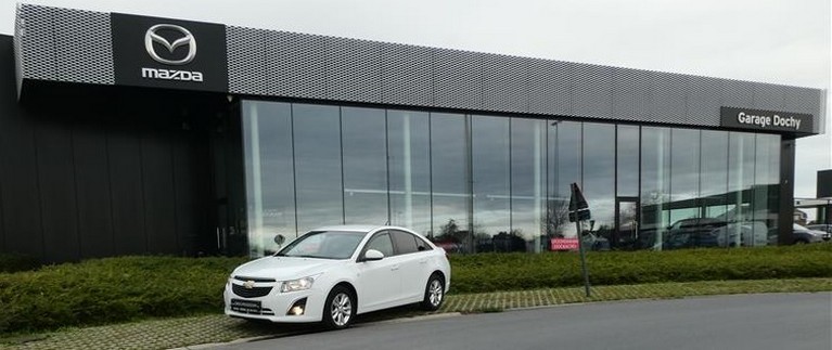 Mooie Chevrolet Cruze tweedehands benzine kopen met garantie bij garage Dochy Izegem