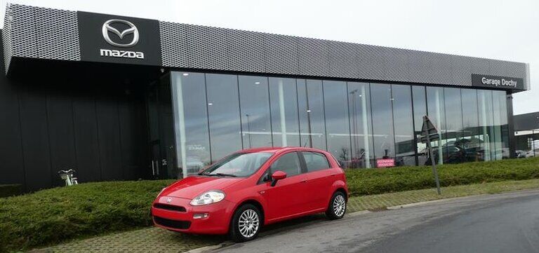 Goedkope Fiat Punto benzine stadswagen kopen bij Garage Dochy Goedkope tweedehands wagen kopen bij Garage Dochy Izegem
