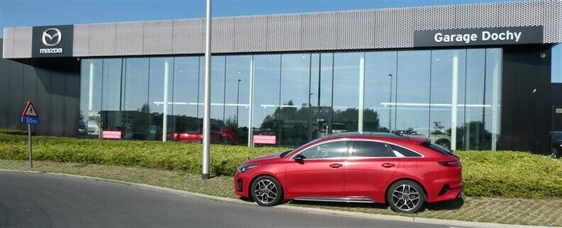 Mooie break in benzine tweedehands kopen met garantie Kia Pro Ceed bij Garage Dochy Izegem 