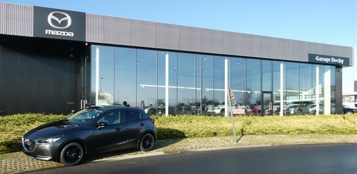 Mazda 2 stockwagen Homura kopen bij Garage Dochy Izegem nabij Roeselare