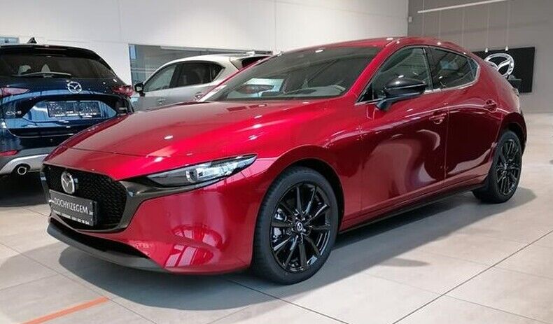 Mazda 3 Homura Soul Red Hybrid benzine stockwagen bij Garage Dochy Izegem kopen Stockwagen Mazda 3 voordelig kopen Soul Red Homura bij Garage Dochy Izegem