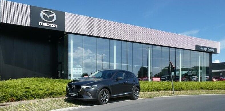 Mazda CX3 benzine tweedehands Ginza Machine grey kopen bij Garage Dochy Izegem Mooie SUV Mazda CX3 tweedehands benzine kopen bij Garage Dochy Izegem
