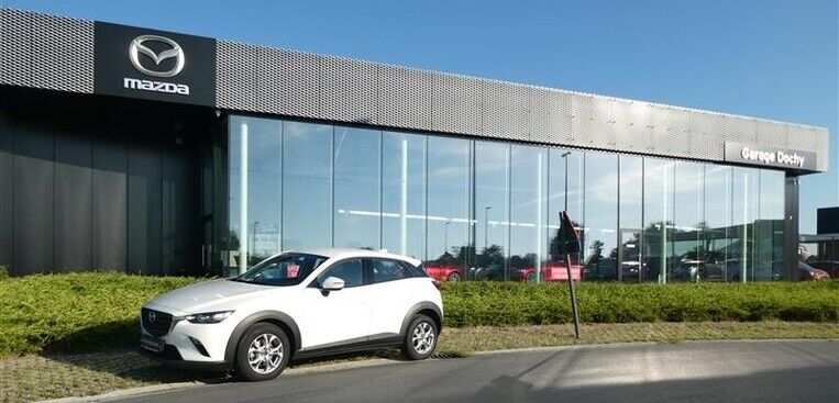 Mazda CX-3 Skydrive benzine in snowflake white metaakleur tweedehands kopen Tweedehands Mazda CX3 2021 kopen bij Garage Dochy Izegem