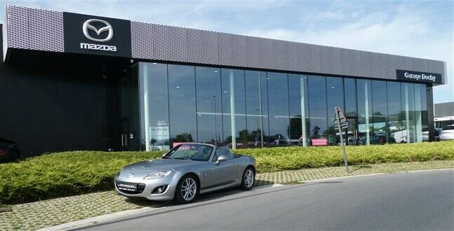 Mazda MX-5 betaalbaar tweedehands rijplezier bij Garage Dochy Izegem nabij Roeselare Tweedehands Mazda MX-5 betaalbaar kopen bij Garage Dochy met garantie