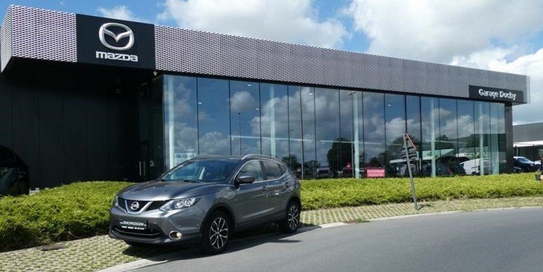 Nissan qashqai tweedehands benzine met garantie kopen bij Garage Dochy Izegem Mooie Nissan Qashqai tweedehands benzine kopen met garantie