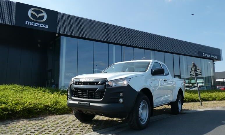 Betrouwbare Pickup Isuzu Dmax extended cab kopen bij Garage Dochy Izegem 