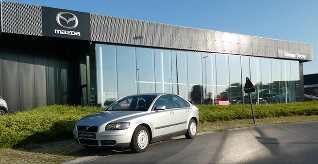 Goedkope tweedehands Volvo S40 kopen met garantie bij Garage Dochy Izegem 