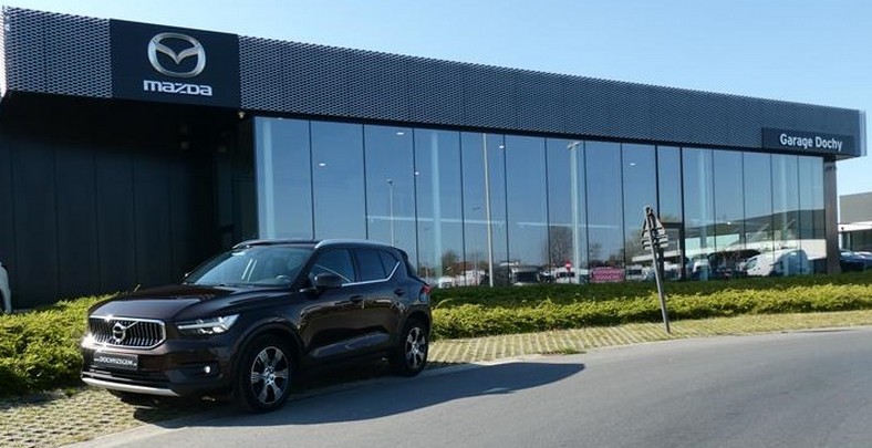 Mooie XC40 SUV automaat in benzine kopen bij Garage Dochy Izegem